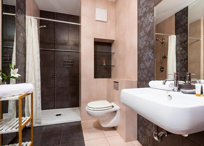 Mokotow Obrzezna By Renters * Warsaw